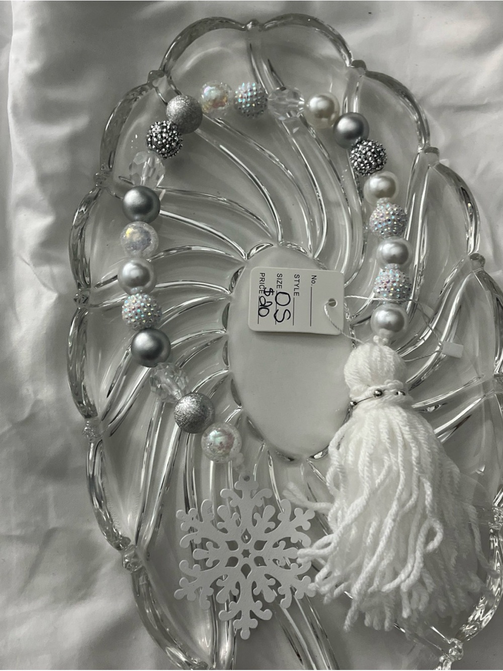 White Beaded Key & Card Holder with Snowflake Charm